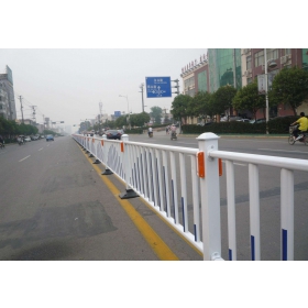 汕头市市政道路护栏工程